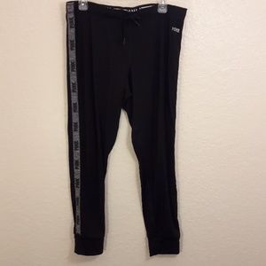 VS PINK Ultimate Yoga Jogger